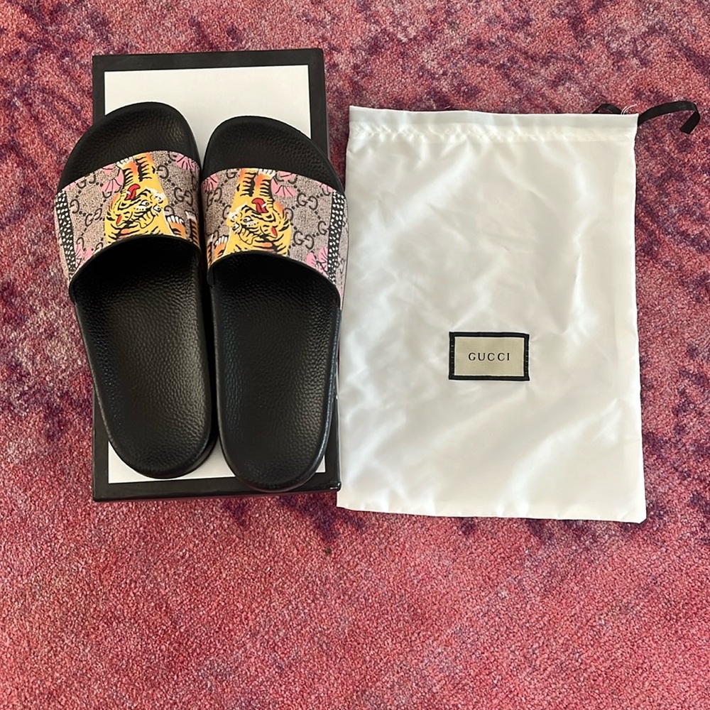 Gucci Women's Black Sandals with Vibrant Design